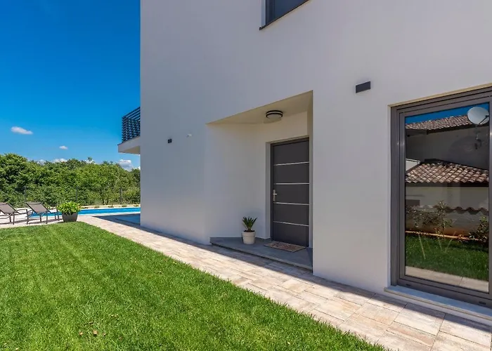 Villa Isabel Vrznaveri