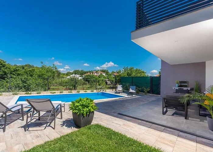 Villa Isabel *