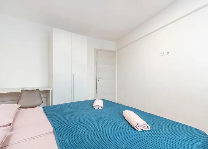 Isabel Villa Vrznaveri