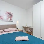 Villa Isabel With Heated Pool Near Porec